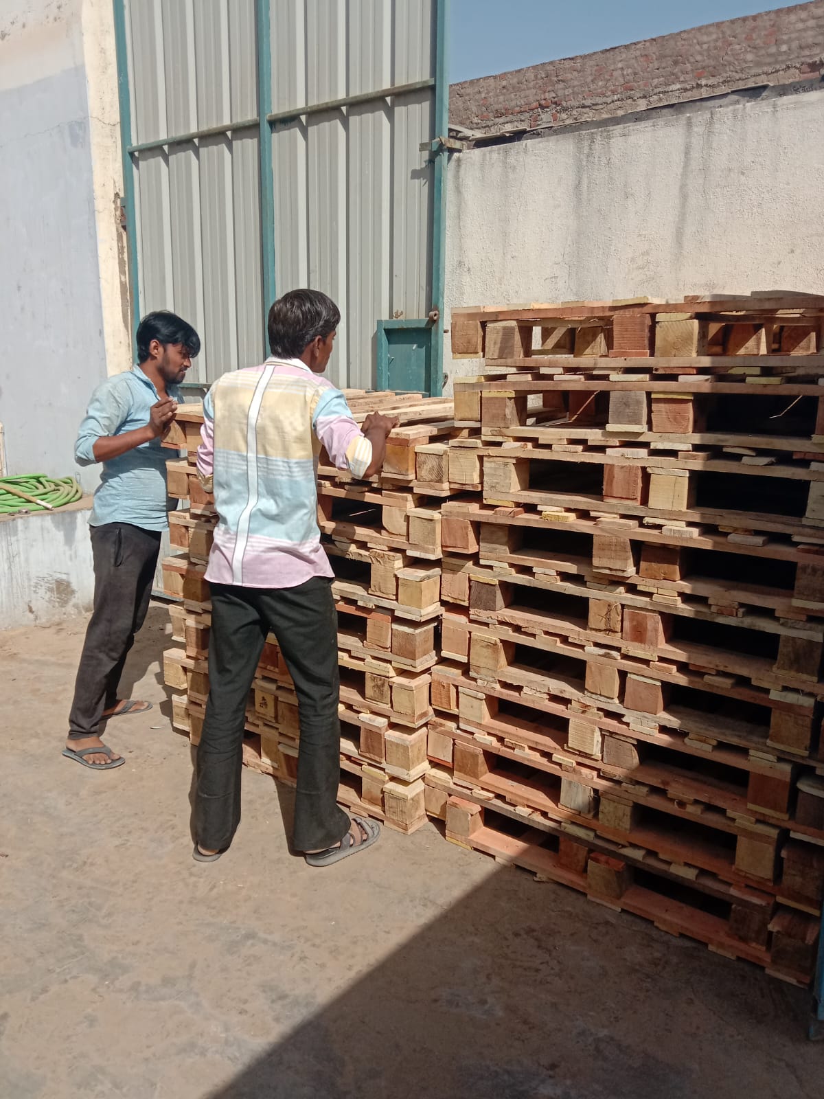 Wooden Pallets by GKP Industries in Gujarat — photo 5